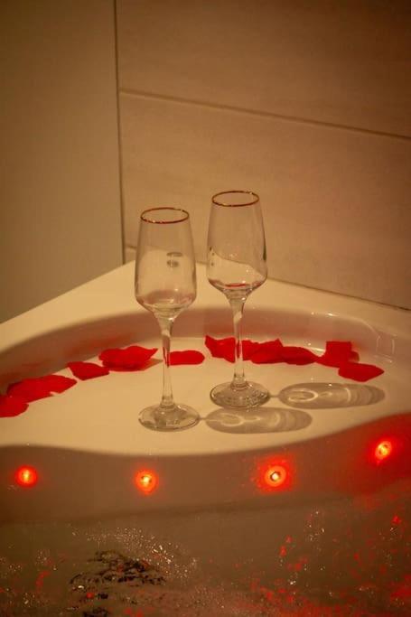 Escapade Suite Albertville Luaran gambar
